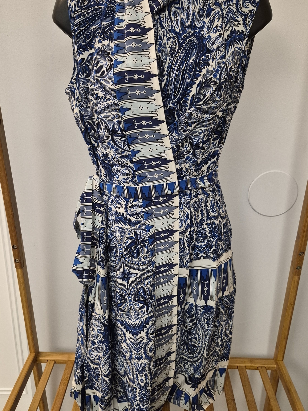 NWT 100% Silk BCBGMaxAzria Idelle dress